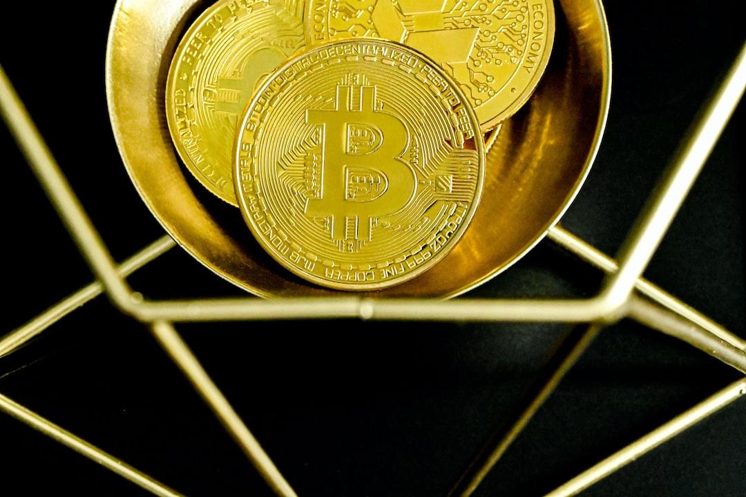 比特幣穩固於十萬美元以上：突破信號顯現，多頭瞄準十萬六千美元